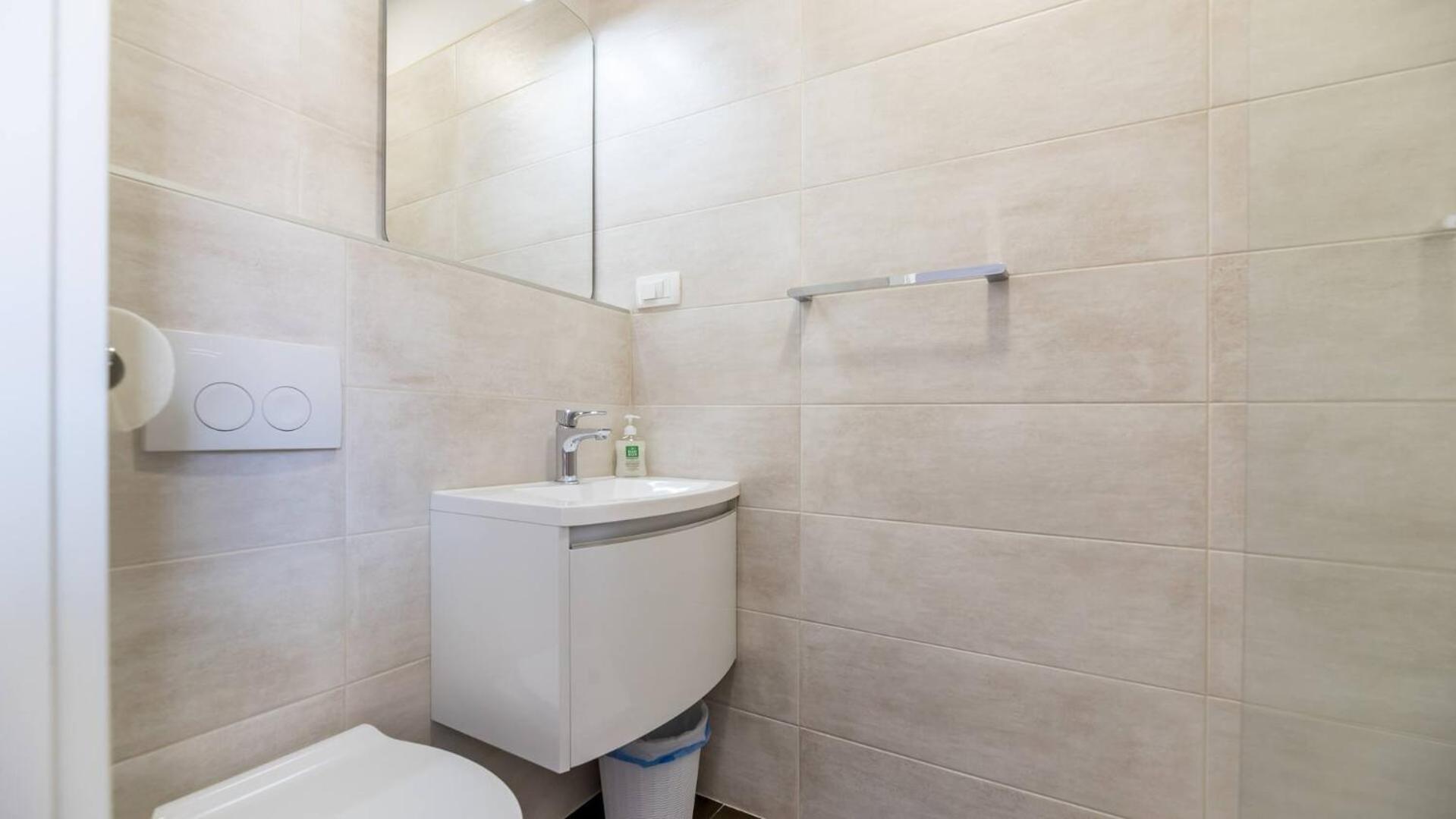 Apartments & Rooms Dekanic Baska  Luaran gambar
