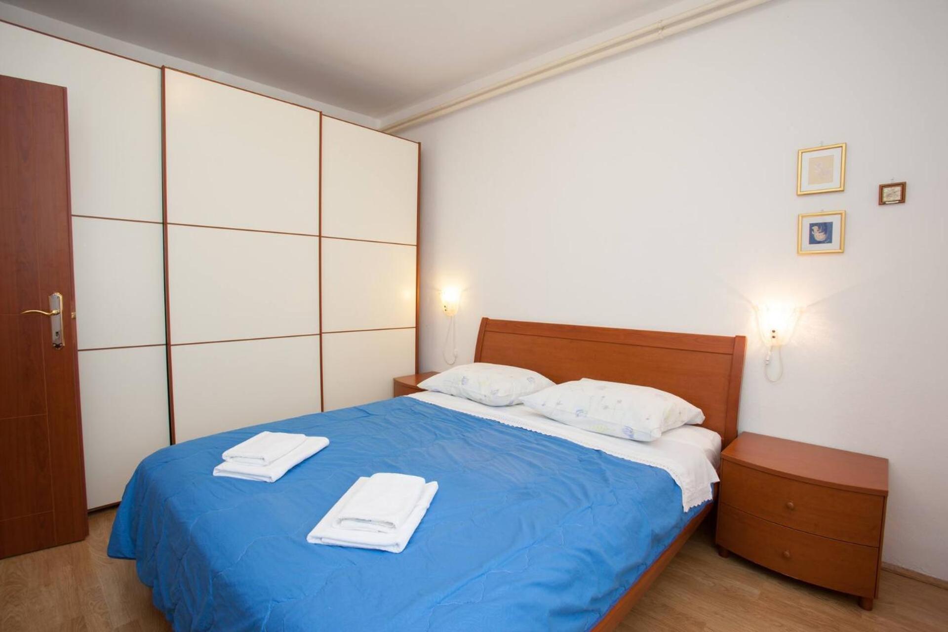 Apartments & Rooms Dekanic Baska  Luaran gambar