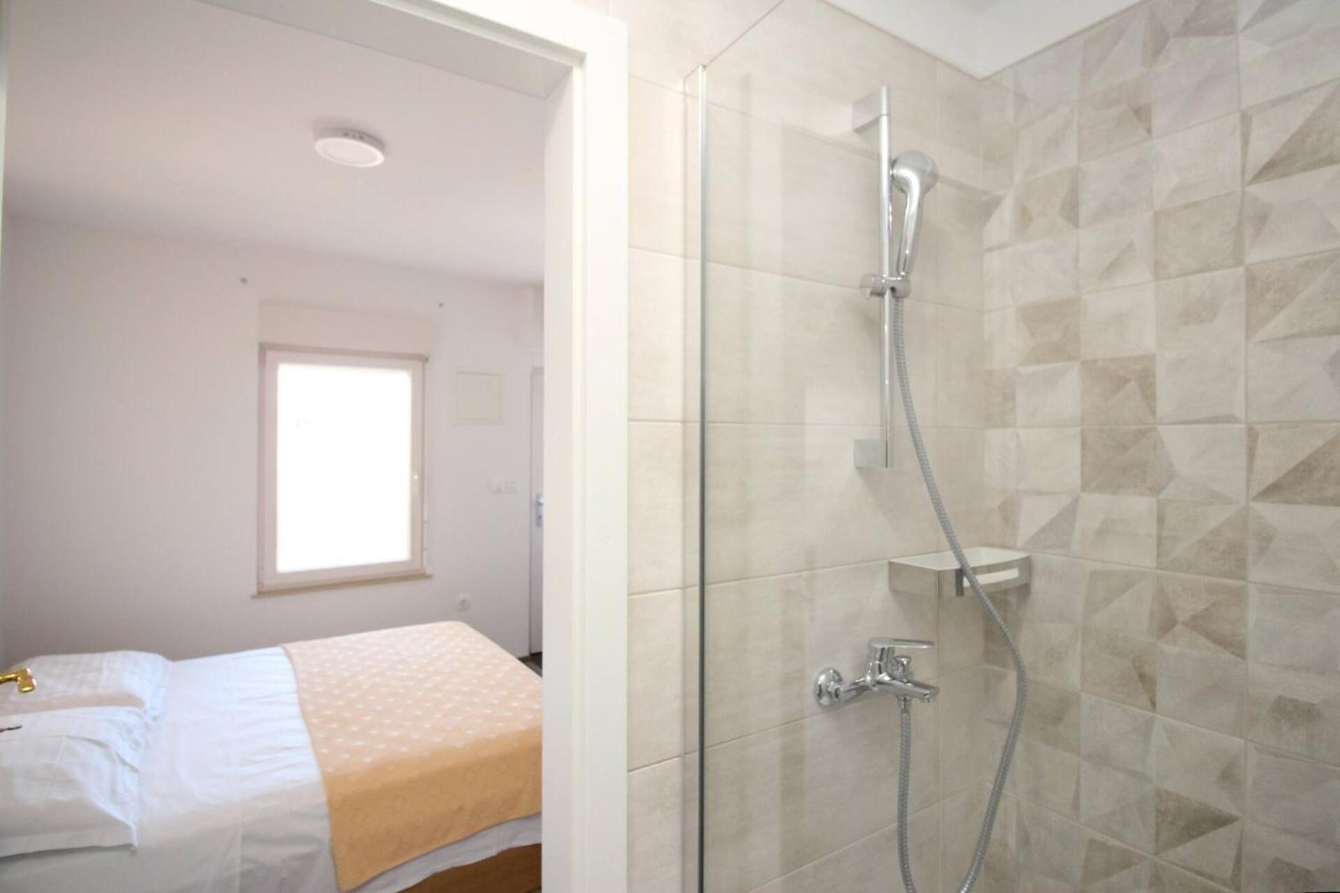 Apartments & Rooms Dekanic Baska  Luaran gambar