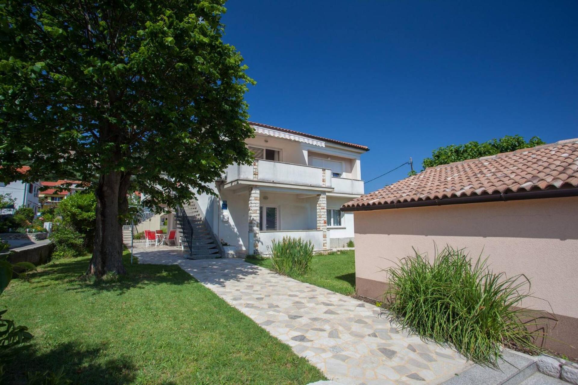 Apartments & Rooms Dekanic Baska  Luaran gambar