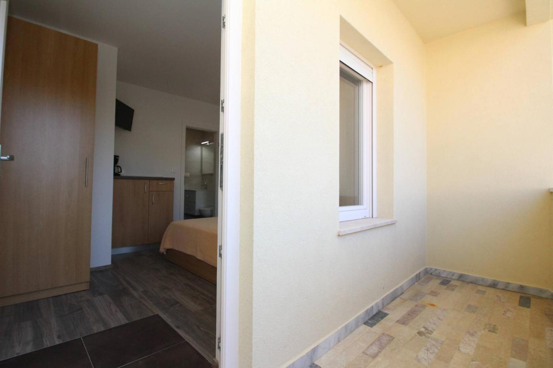 Apartments & Rooms Dekanic Baska  Luaran gambar