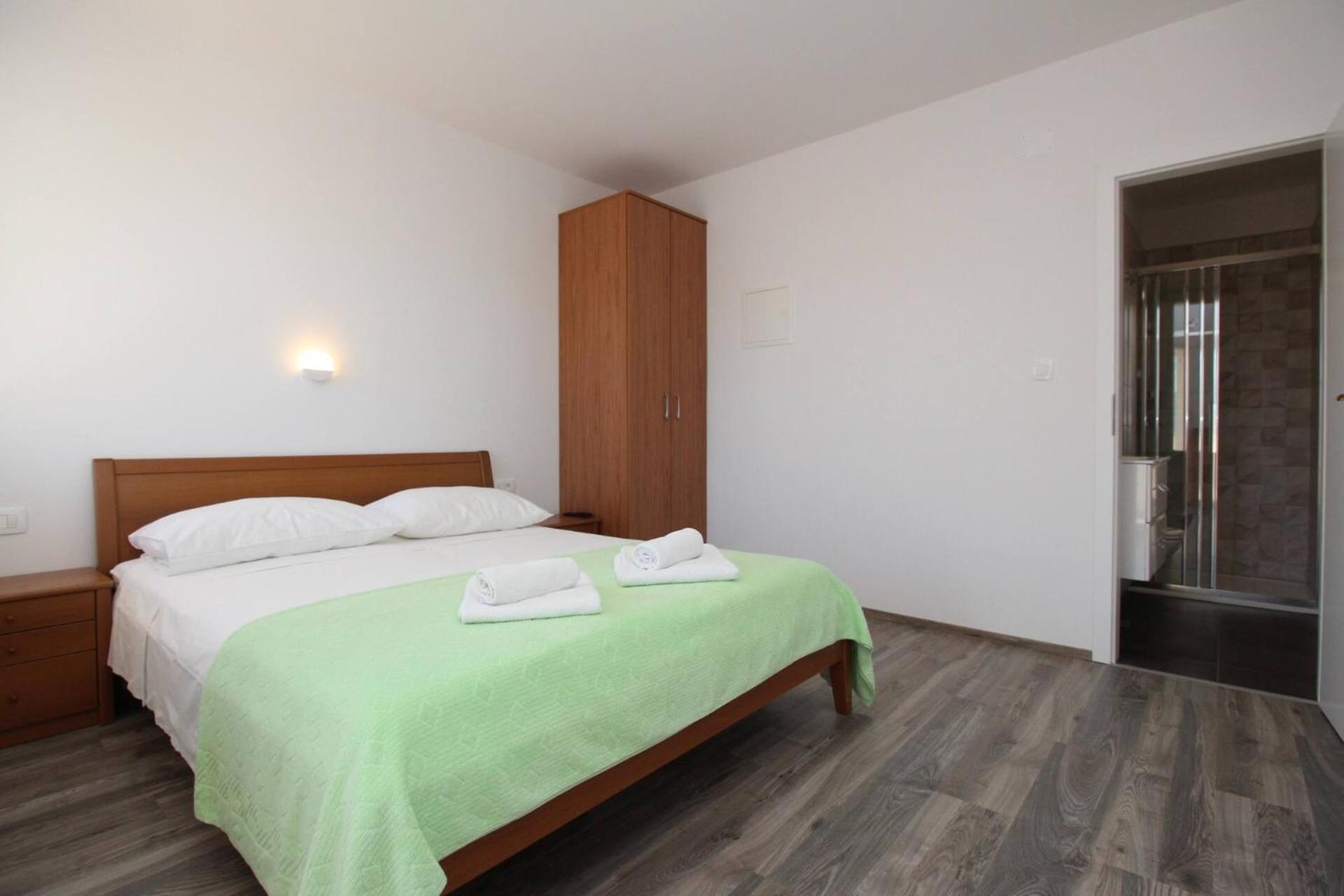 Apartments & Rooms Dekanic Baska  Luaran gambar